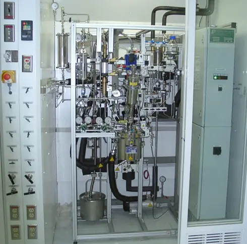 Gerührter Druckreaktor für die Polymerisation